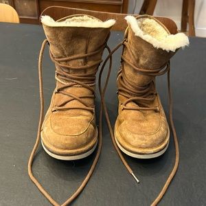Lace up Ugg boots!